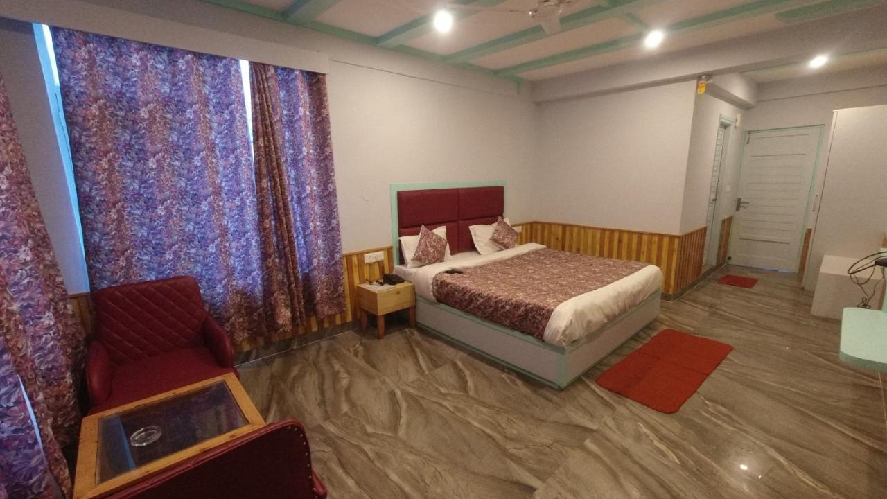 Resort Apple Flower By Manali Mall Road 外观 照片